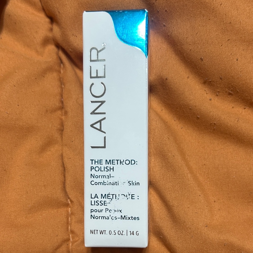 Lancer The Method: Polish Exfoliant - Blue & White